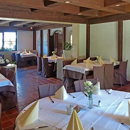 Hotel-restaurant Schwyzerhuesli ホテル 3*