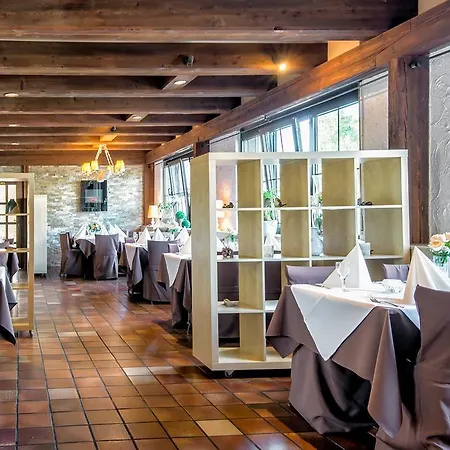 Hotel-restaurant Schwyzerhuesli 3*