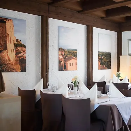 Hotel-restaurant Schwyzerhuesli 3*