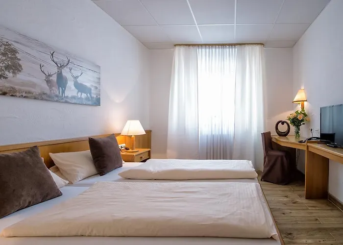 Hotel-restaurant Schwyzerhuesli Отель Фирнхайм